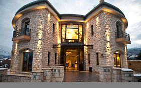 Chateau Rond Boutique Hotel & Spa