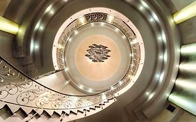 Chateau Rond Boutique Hotel & Spa